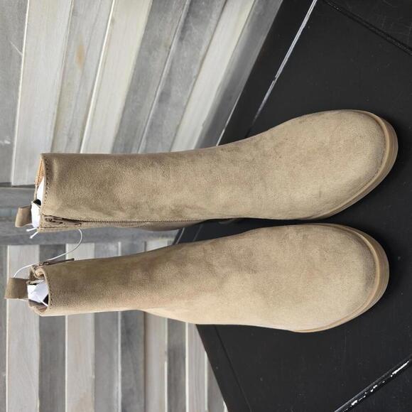 Women's Cypress Winter Boots | Universal Thread | 6 - Picture 2 of 8